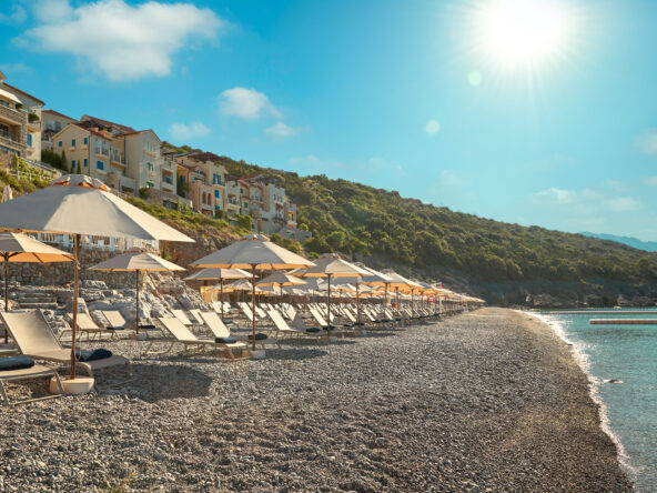 TheChediLusticaBay-Montenegro-TheChediBeach(4)