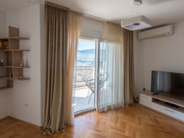 5-Herceg Novi, Topla - furnished two-bedroom apartment with sea view