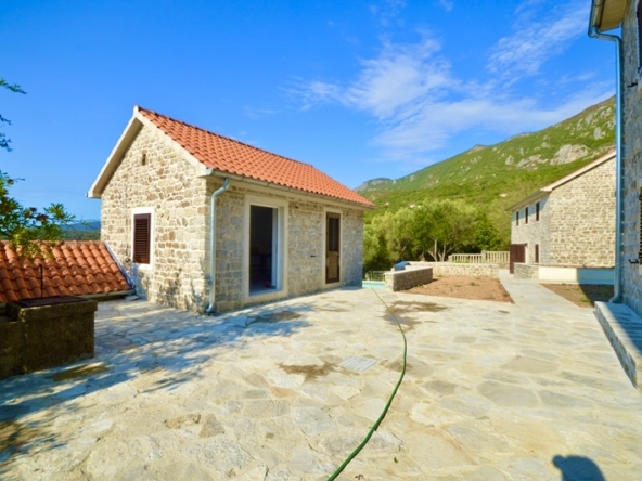 Stone Villa in Zelenika